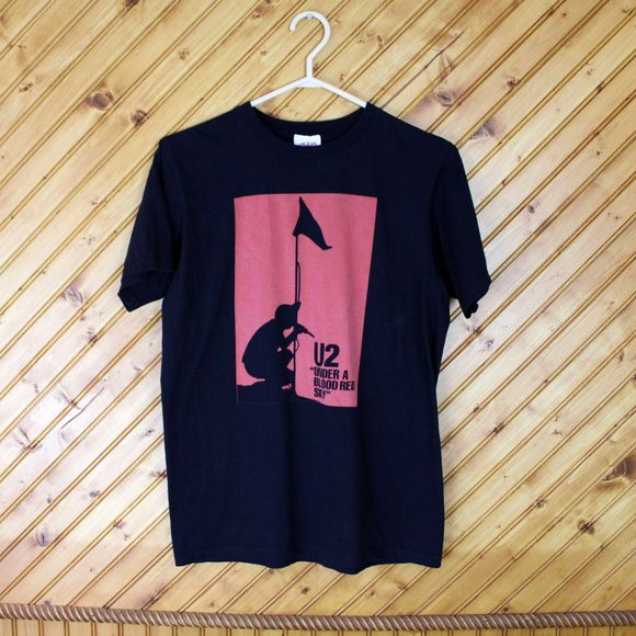 Philcos U2 Under A Blood Red Sky Band Tee Black Red Unisex T-Shirt Medium CA56 - Picture 4 of 7